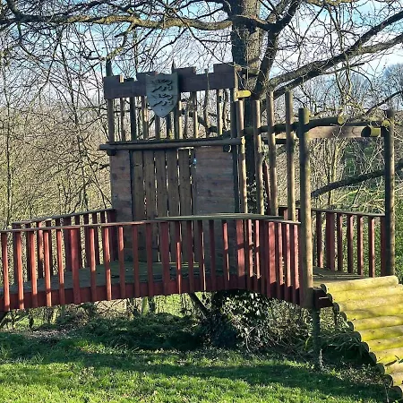 1h10 De Paris, Avec Piscine Chauffee Et Jacuzzi * Mainneville