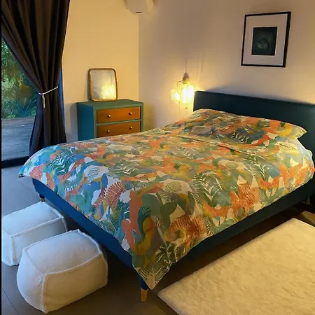 1h10 De Paris, Avec Piscine Chauffee Et Jacuzzi * Mainneville