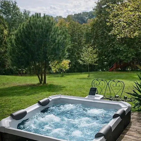 1h10 De Paris, Avec Piscine Chauffee Et Jacuzzi וילה *